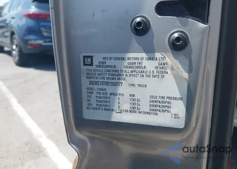 2005 Chevrolet Silverado 1500 Ls из США, поврежденный, VIN 2GCEC13T851333177